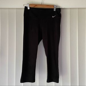 Nike Dri Fit Black Capri size Small